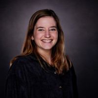 Portretfoto van Hilde Krajenbrink