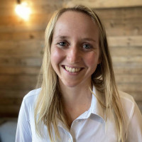 Portretfoto van Linda Bayoumi