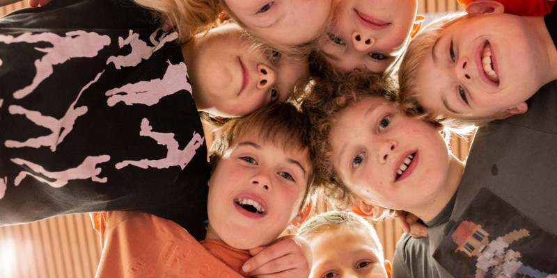 Laat kinderen bewegen in coronatijd online keuzewijzer Allesoversport.nl