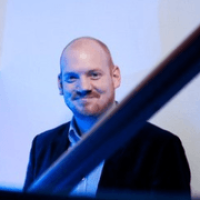 Portretfoto van Thomas Hoogeboom