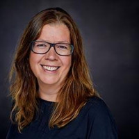 Portretfoto van Lilian van den Berg