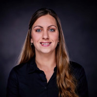 Portretfoto van Anneloes Leppers